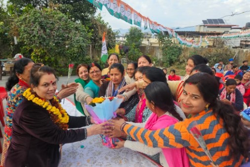 पूर्व पार्षद सुमित्रा ध्यानी बोलीं, जनता होती है जनार्दन